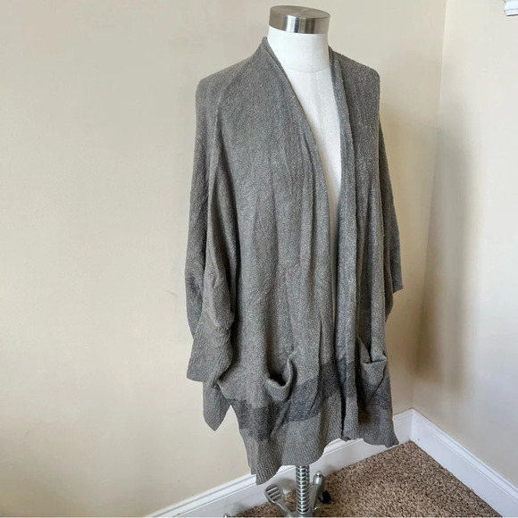 Barefoot Dreams CozyChic Lite Cliffside Wrap Sweater 17984 - Picture 3 of 8